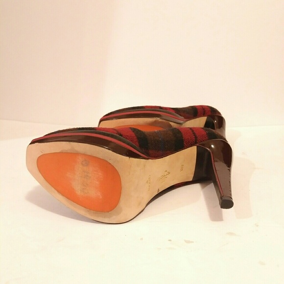 Cole Haan Nike Air Red Plaid Pumps - Picture 2 of 7
